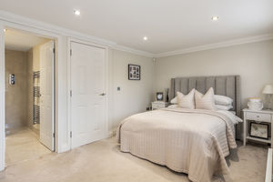 Photo 16- click for photo gallery